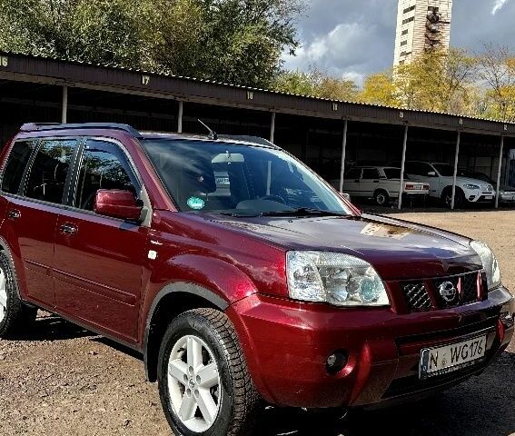 Красный Ниссан ИксТрейл, объемом двигателя 2.2 л и пробегом 1 тыс. км за 4500 $, фото 1 на Automoto.ua