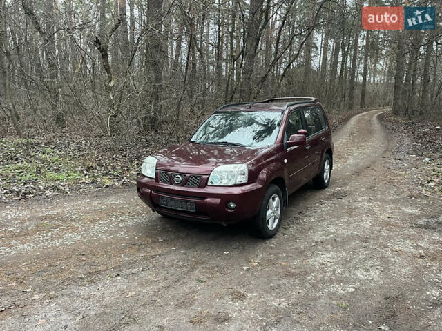 Красный Ниссан ИксТрейл, объемом двигателя 2.2 л и пробегом 160 тыс. км за 5000 $, фото 1 на Automoto.ua