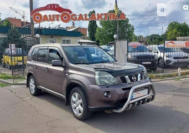 Ниссан ИксТрейл, объемом двигателя 0 л и пробегом 240 тыс. км за 9500 $, фото 1 на Automoto.ua