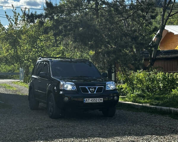 Ниссан ИксТрейл, объемом двигателя 2.18 л и пробегом 240 тыс. км за 6000 $, фото 1 на Automoto.ua