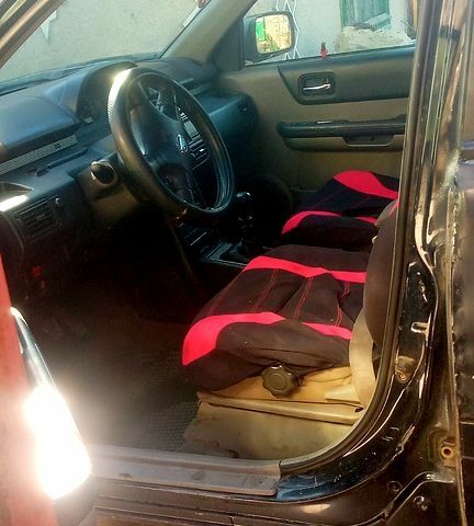 Ниссан ИксТрейл, объемом двигателя 2.2 л и пробегом 0 тыс. км за 1800 $, фото 1 на Automoto.ua