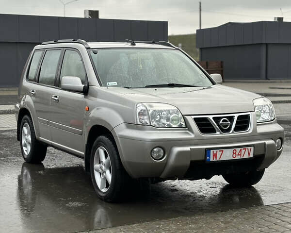 Ніссан ІксТрейл, об'ємом двигуна 2.2 л та пробігом 285 тис. км за 3900 $, фото 1 на Automoto.ua