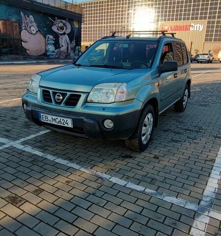 Ниссан ИксТрейл, объемом двигателя 2.2 л и пробегом 290 тыс. км за 3300 $, фото 1 на Automoto.ua