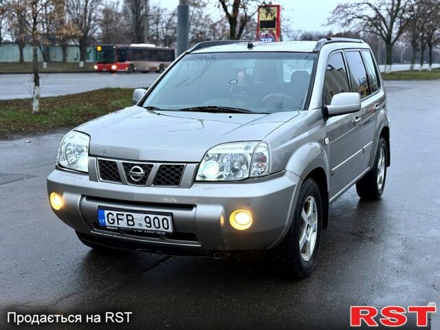 Ніссан ІксТрейл, об'ємом двигуна 2.2 л та пробігом 288 тис. км за 3500 $, фото 1 на Automoto.ua