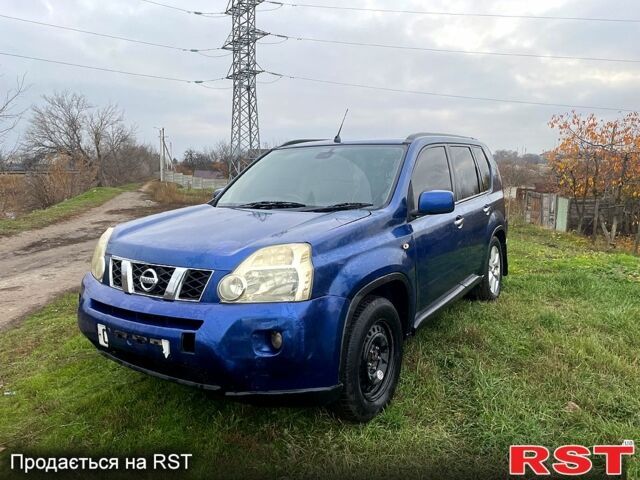 Ниссан ИксТрейл, объемом двигателя 2.2 л и пробегом 180 тыс. км за 3900 $, фото 1 на Automoto.ua