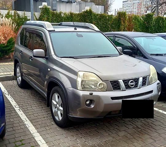 Ніссан ІксТрейл, об'ємом двигуна 2 л та пробігом 180 тис. км за 9500 $, фото 1 на Automoto.ua