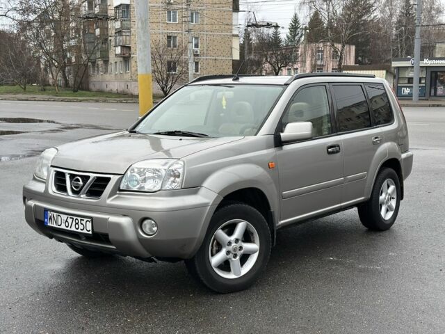 Серый Ниссан ИксТрейл, объемом двигателя 0 л и пробегом 123 тыс. км за 2700 $, фото 1 на Automoto.ua