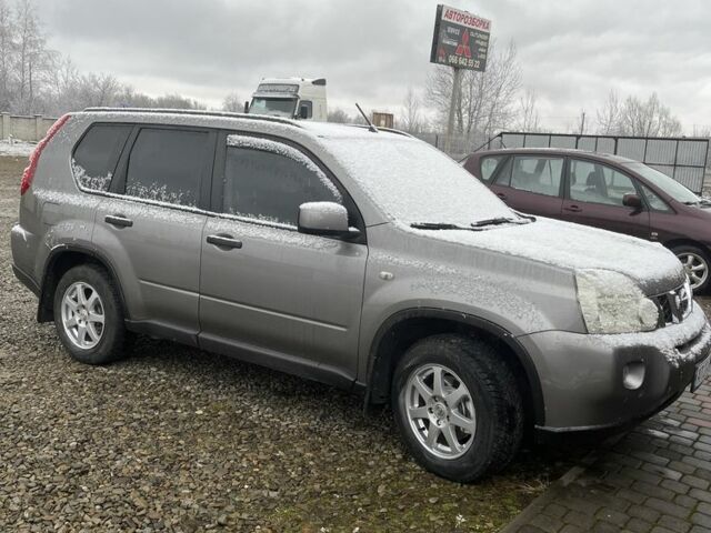 Серый Ниссан ИксТрейл, объемом двигателя 0 л и пробегом 3 тыс. км за 8500 $, фото 1 на Automoto.ua