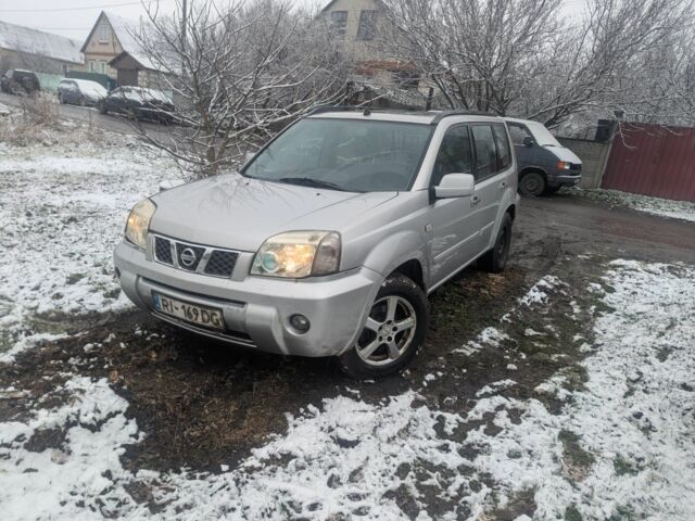 Серый Ниссан ИксТрейл, объемом двигателя 0 л и пробегом 307 тыс. км за 3500 $, фото 1 на Automoto.ua