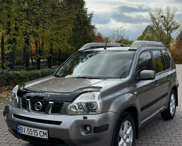 Ниссан ИксТрейл 2008 в Миргороде на Automoto.ua Серый Ниссан ИксТрейл, объемом двигателя 2 л и пробегом 29 тыс. км за 8900 $, фото 1 на Automoto.ua
