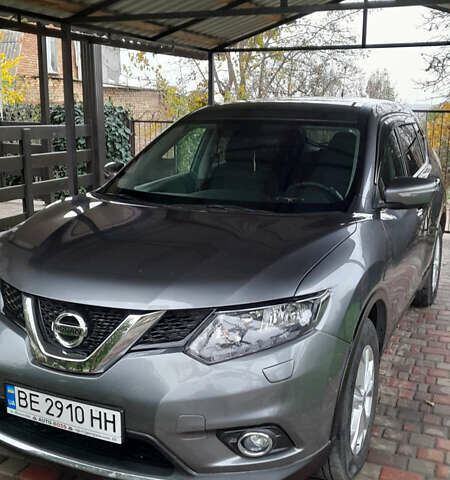 Сірий Ніссан ІксТрейл, об'ємом двигуна 2 л та пробігом 79 тис. км за 14500 $, фото 1 на Automoto.ua
