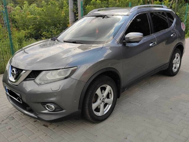 Сірий Ніссан ІксТрейл, об'ємом двигуна 1.6 л та пробігом 192 тис. км за 15100 $, фото 1 на Automoto.ua