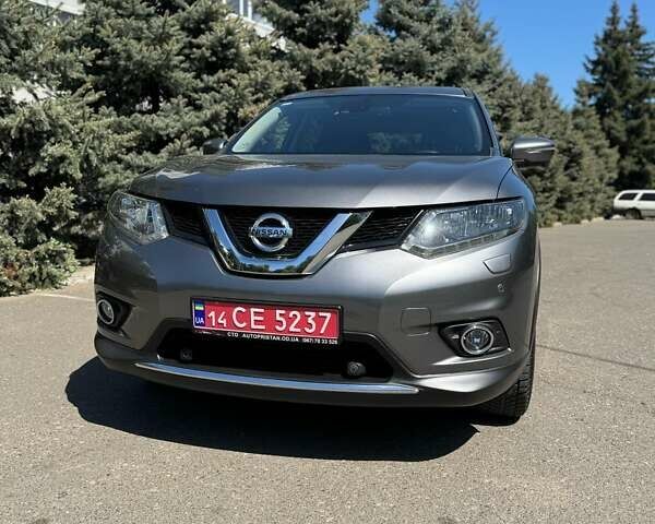 Сірий Ніссан ІксТрейл, об'ємом двигуна 1.6 л та пробігом 109 тис. км за 17900 $, фото 1 на Automoto.ua