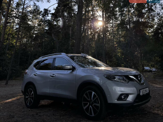 Сірий Ніссан ІксТрейл, об'ємом двигуна 1.6 л та пробігом 262 тис. км за 16999 $, фото 1 на Automoto.ua