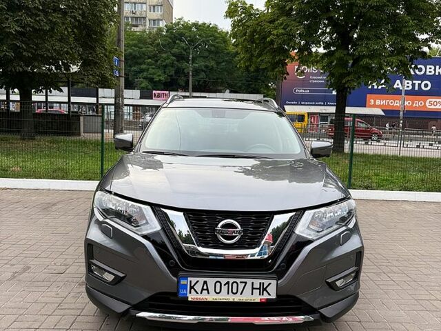 Сірий Ніссан ІксТрейл, об'ємом двигуна 1.6 л та пробігом 37 тис. км за 26500 $, фото 1 на Automoto.ua