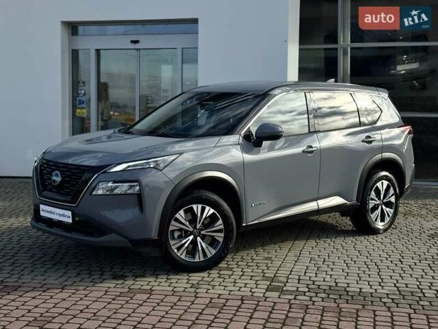 Серый Ниссан ИксТрейл, объемом двигателя 1.5 л и пробегом 12 тыс. км за 35990 $, фото 1 на Automoto.ua
