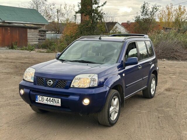 Синий Ниссан ИксТрейл, объемом двигателя 2.2 л и пробегом 280 тыс. км за 3699 $, фото 1 на Automoto.ua