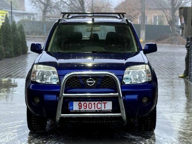 Синий Ниссан ИксТрейл, объемом двигателя 0 л и пробегом 290 тыс. км за 4500 $, фото 1 на Automoto.ua