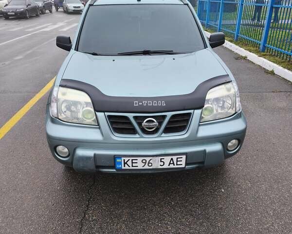 Зелений Ніссан ІксТрейл, об'ємом двигуна 2.18 л та пробігом 372 тис. км за 6100 $, фото 1 на Automoto.ua