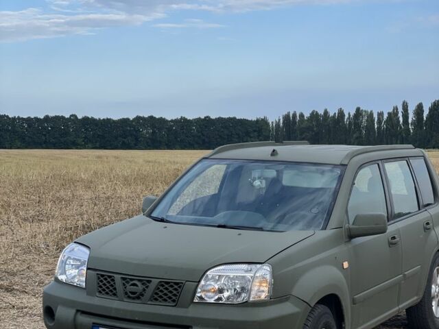 Зелений Ніссан ІксТрейл, об'ємом двигуна 2.2 л та пробігом 400 тис. км за 3000 $, фото 1 на Automoto.ua