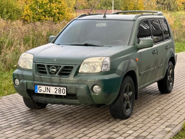 Зеленый Ниссан ИксТрейл, объемом двигателя 2.2 л и пробегом 290 тыс. км за 2950 $, фото 1 на Automoto.ua