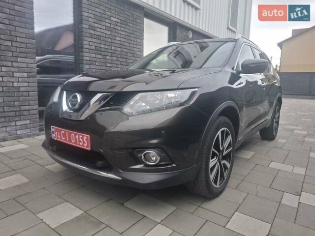 Зеленый Ниссан ИксТрейл, объемом двигателя 1.6 л и пробегом 239 тыс. км за 16300 $, фото 1 на Automoto.ua