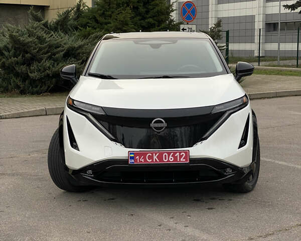 Білий Ніссан Ariya, об'ємом двигуна 0 л та пробігом 17 тис. км за 29000 $, фото 1 на Automoto.ua