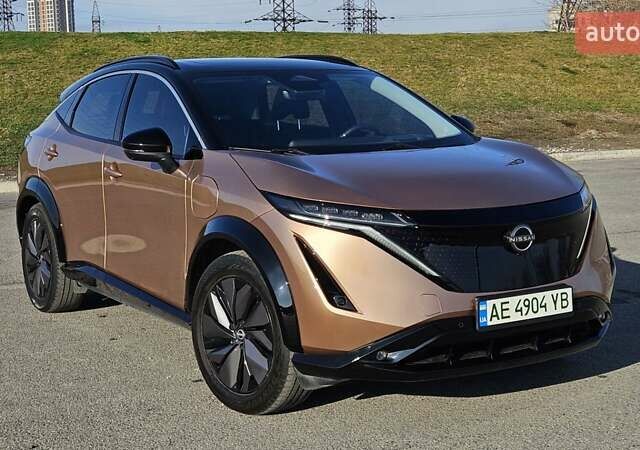 Коричневый Ниссан Ariya, объемом двигателя 0 л и пробегом 70 тыс. км за 25700 $, фото 1 на Automoto.ua