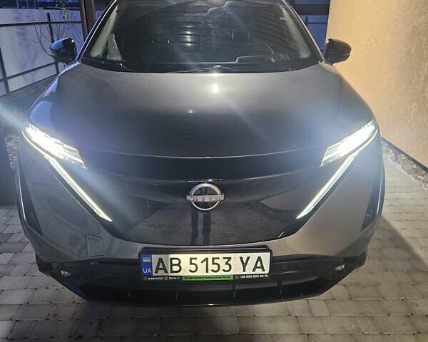 Серый Ниссан Ariya, объемом двигателя 0 л и пробегом 26 тыс. км за 30500 $, фото 1 на Automoto.ua