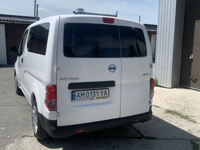 Білий Ніссан e-NV200, об'ємом двигуна 0 л та пробігом 89 тис. км за 11300 $, фото 1 на Automoto.ua