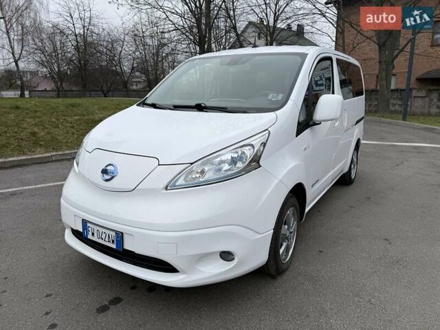 Білий Ніссан e-NV200, об'ємом двигуна 0 л та пробігом 35 тис. км за 17500 $, фото 1 на Automoto.ua