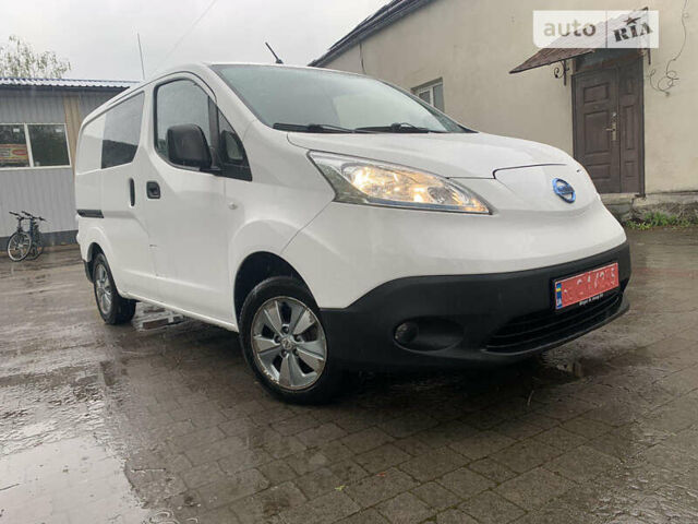 Ніссан e-NV200, об'ємом двигуна 0 л та пробігом 100 тис. км за 9400 $, фото 1 на Automoto.ua