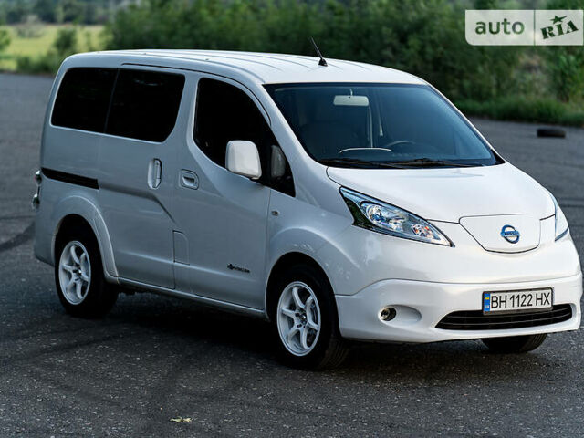 Ниссан e-NV200, объемом двигателя 0 л и пробегом 64 тыс. км за 18900 $, фото 1 на Automoto.ua