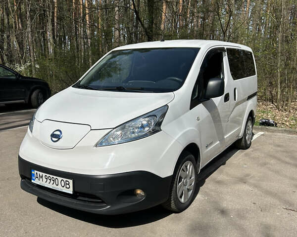 Ниссан e-NV200, объемом двигателя 0 л и пробегом 60 тыс. км за 13100 $, фото 1 на Automoto.ua