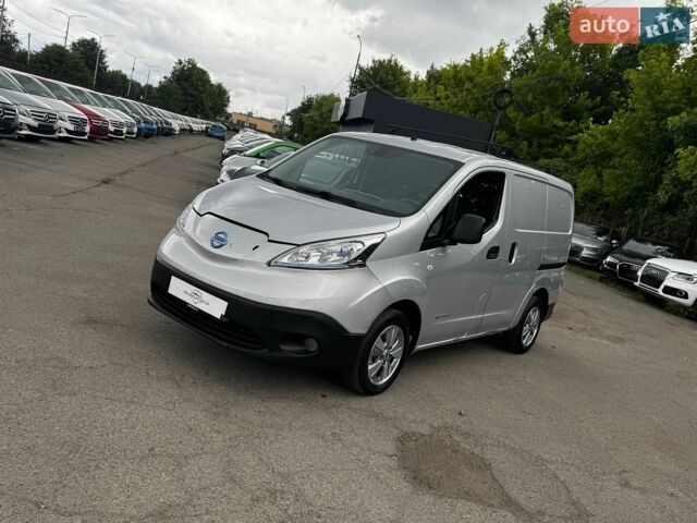 Сірий Ніссан e-NV200, об'ємом двигуна 0 л та пробігом 53 тис. км за 14350 $, фото 1 на Automoto.ua