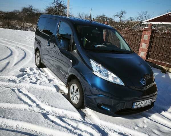 Синий Ниссан e-NV200, объемом двигателя 0 л и пробегом 91 тыс. км за 8519 $, фото 1 на Automoto.ua