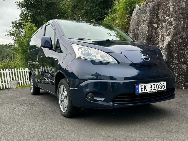 Синій Ніссан e-NV200, об'ємом двигуна 0 л та пробігом 123 тис. км за 12400 $, фото 1 на Automoto.ua