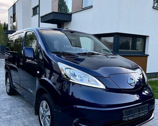 Синій Ніссан e-NV200, об'ємом двигуна 0 л та пробігом 45 тис. км за 25000 $, фото 1 на Automoto.ua