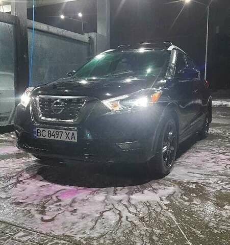 Черный Ниссан Kicks, объемом двигателя 1.6 л и пробегом 109 тыс. км за 16999 $, фото 1 на Automoto.ua