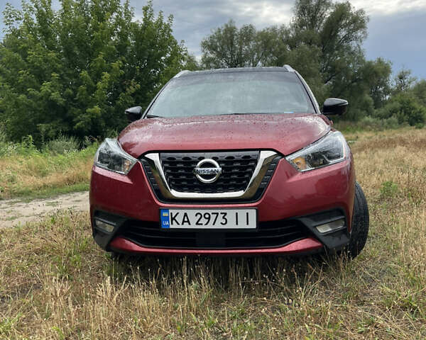 Красный Ниссан Kicks, объемом двигателя 1.6 л и пробегом 51 тыс. км за 16500 $, фото 1 на Automoto.ua