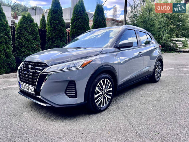 Серый Ниссан Kicks, объемом двигателя 1.6 л и пробегом 67 тыс. км за 18550 $, фото 1 на Automoto.ua