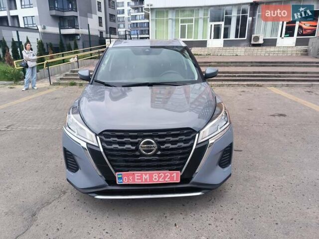 Серый Ниссан Kicks, объемом двигателя 1.6 л и пробегом 59 тыс. км за 14800 $, фото 1 на Automoto.ua