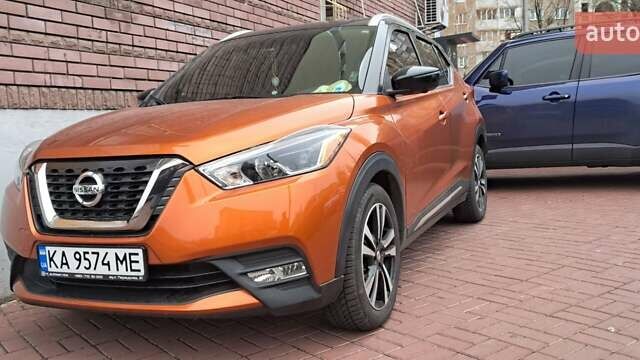 Помаранчевий Ніссан Kicks, об'ємом двигуна 1.6 л та пробігом 35 тис. км за 15700 $, фото 1 на Automoto.ua