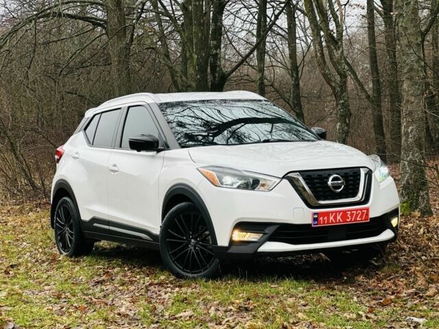 Белый Ниссан Kix, объемом двигателя 1.6 л и пробегом 96 тыс. км за 14500 $, фото 1 на Automoto.ua