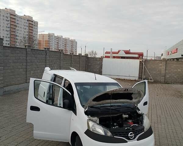 Білий Ніссан NV200, об'ємом двигуна 1.6 л та пробігом 290 тис. км за 5300 $, фото 1 на Automoto.ua