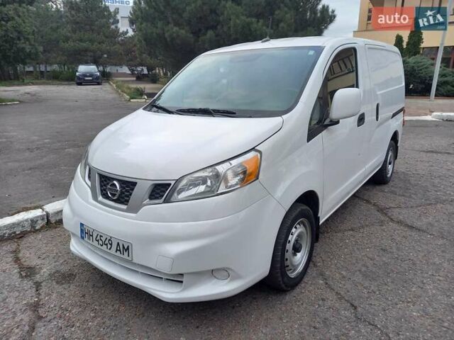 Білий Ніссан NV200, об'ємом двигуна 2 л та пробігом 125 тис. км за 12200 $, фото 1 на Automoto.ua