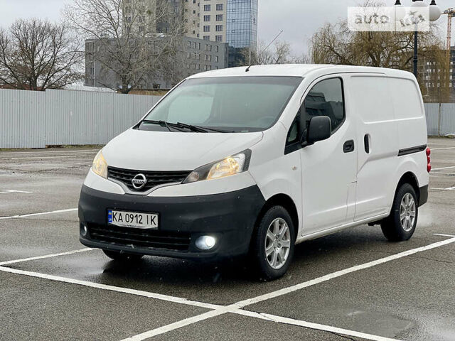 Білий Ніссан NV200, об'ємом двигуна 1.5 л та пробігом 275 тис. км за 6750 $, фото 1 на Automoto.ua