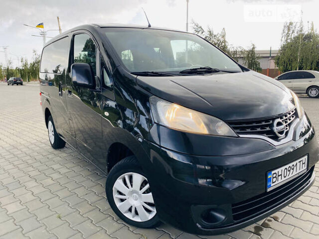 Чорний Ніссан NV200, об'ємом двигуна 1.5 л та пробігом 270 тис. км за 9300 $, фото 1 на Automoto.ua