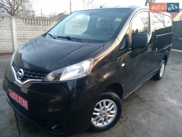 Чорний Ніссан NV200, об'ємом двигуна 1.5 л та пробігом 286 тис. км за 8950 $, фото 1 на Automoto.ua