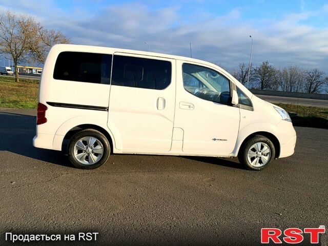 Ніссан NV200, об'ємом двигуна 80 л та пробігом 79 тис. км за 15500 $, фото 1 на Automoto.ua